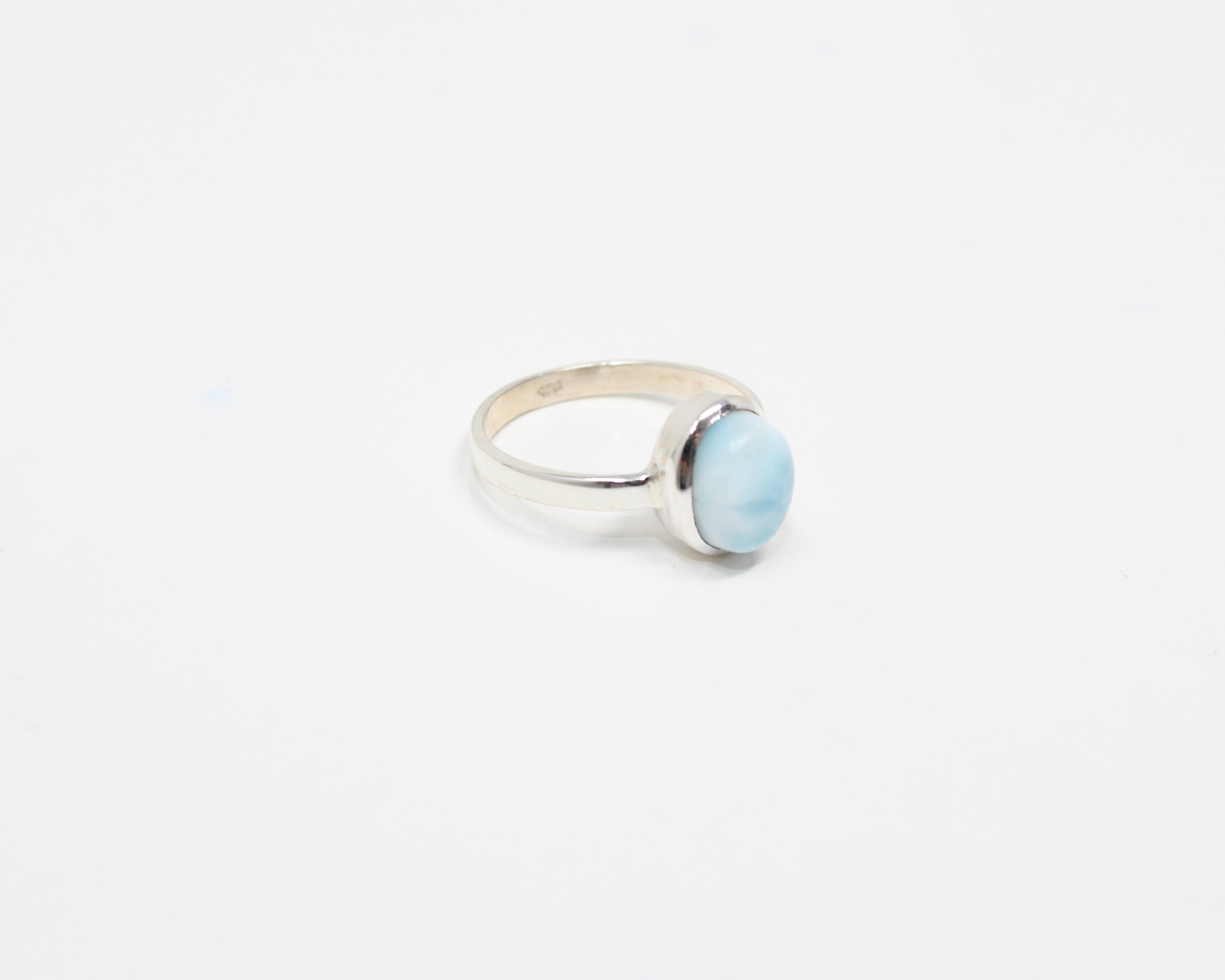 DISCRÈTE, larimar et argent sterling.